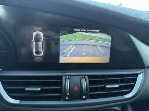 2023 Alfa Romeo Giulia Veloce