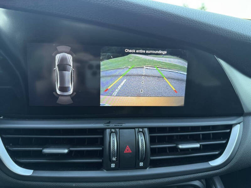 2023 Alfa Romeo Giulia Veloce