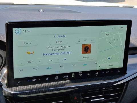 2025 Ford Escape Hybrid ST-Line Select