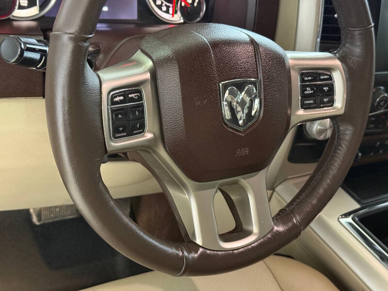 2015 RAM 1500 Laramie