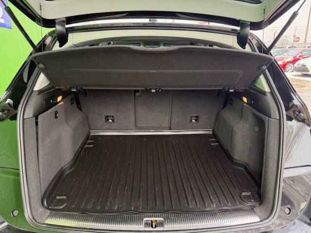 2016 Audi Q5 2.0T quattro Premium Plus