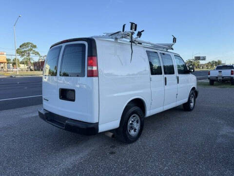 2017 Chevrolet Express 2500