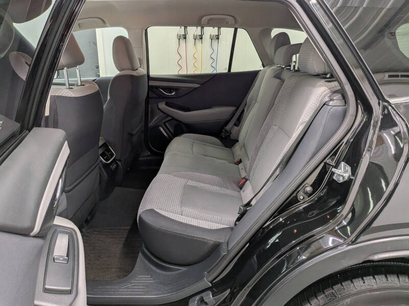 2022 Subaru Outback Premium