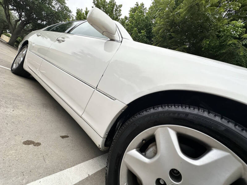 2004 Lexus LS 430