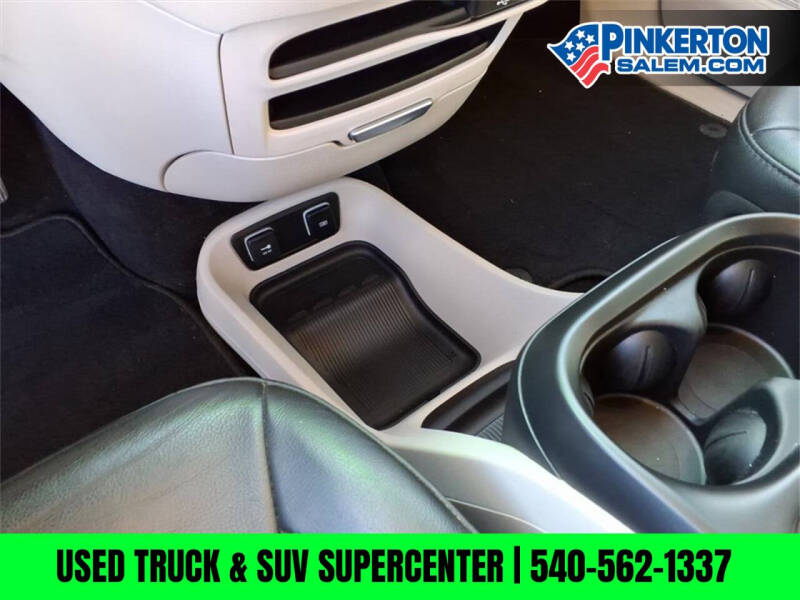 2020 Chrysler Pacifica Touring L