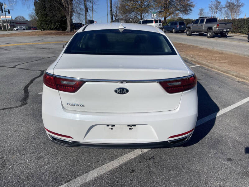 2017 Kia Cadenza Premium