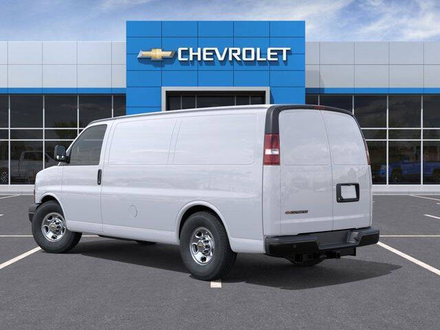 2026 Chevrolet Express 2500