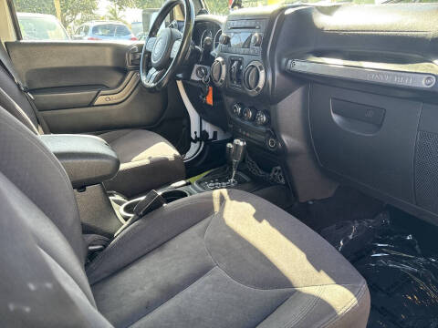 2013 Jeep Wrangler Unlimited Sport