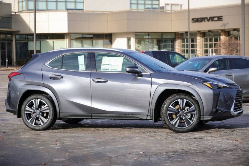 2025 Lexus UX 300h Premium