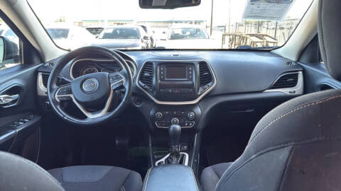 2016 Jeep Cherokee Latitude Altitude