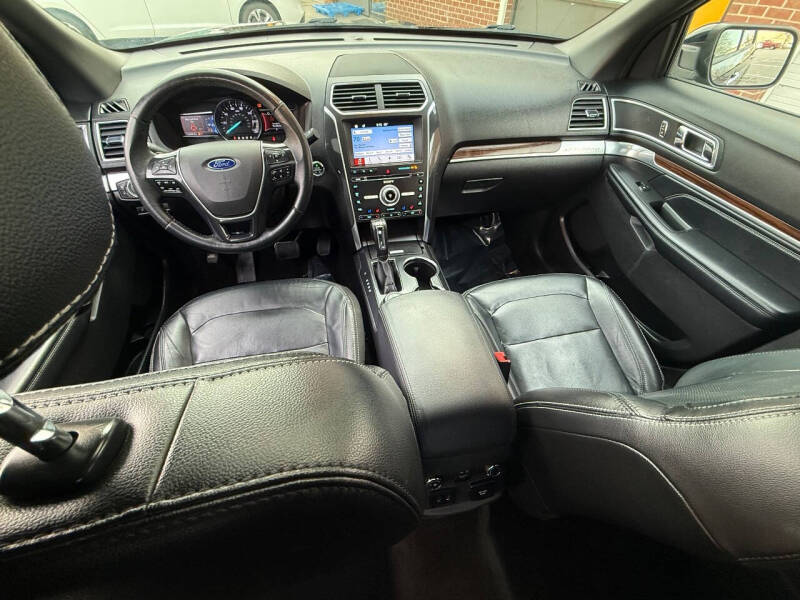 2017 Ford Explorer Limited