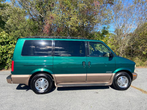 2000 Chevrolet Astro LS