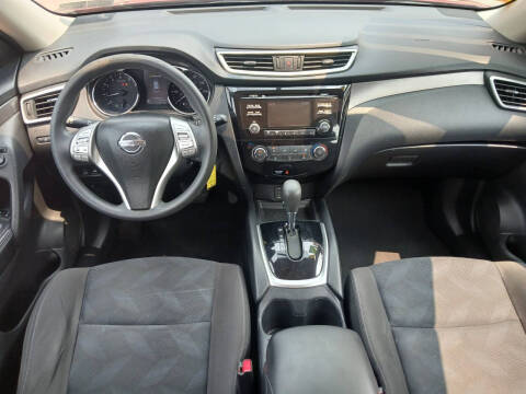 2015 Nissan Rogue S