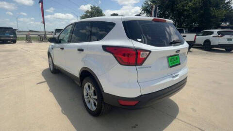 2019 Ford Escape S
