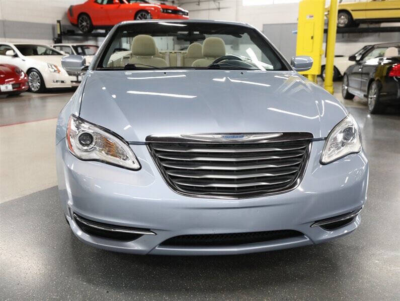 2012 Chrysler 200 Touring