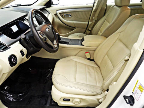 2016 Ford Taurus SEL