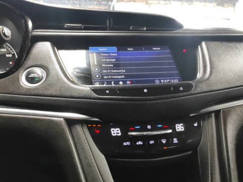 2020 Cadillac XT5 Premium Luxury