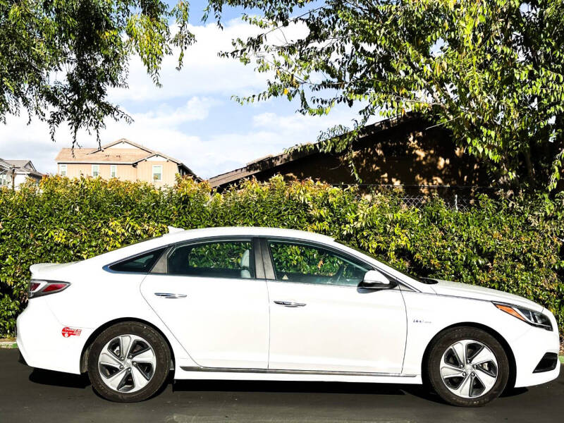 2017 Hyundai Sonata Plug-In Hybrid Base