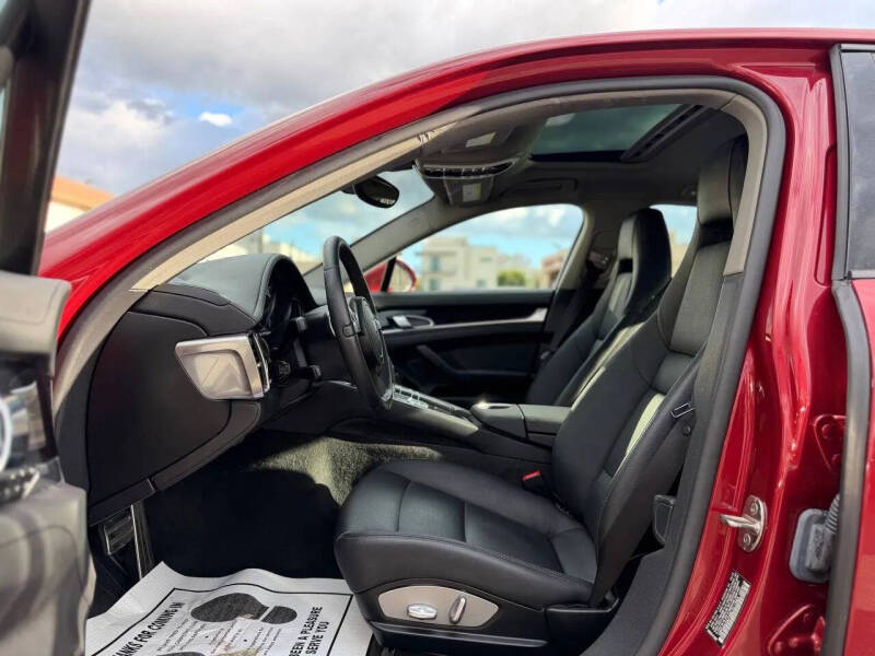 2011 Porsche Panamera
