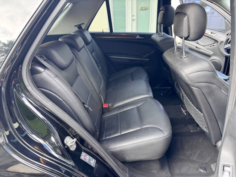 2009 Mercedes-Benz M-Class ML 550