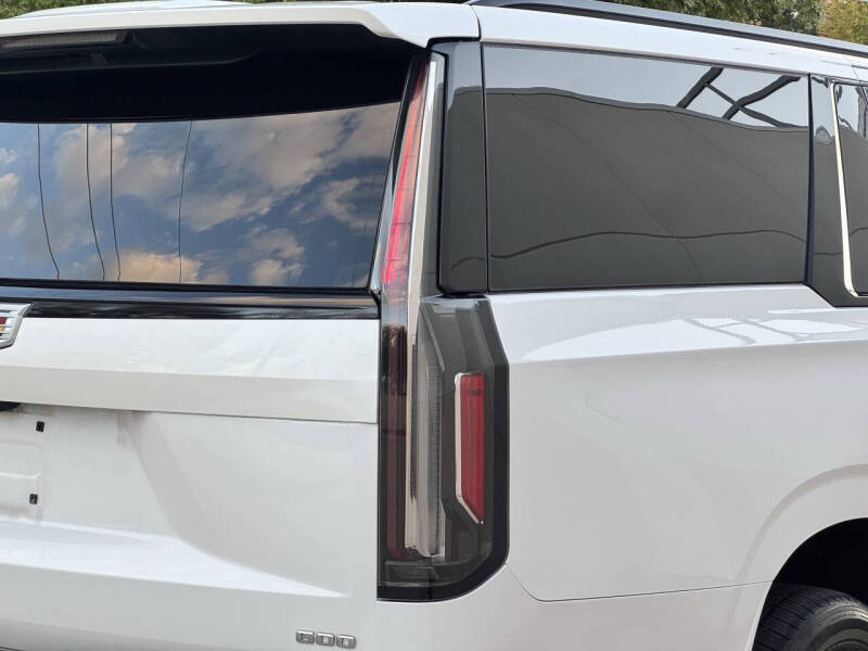 2021 Cadillac Escalade ESV Sport