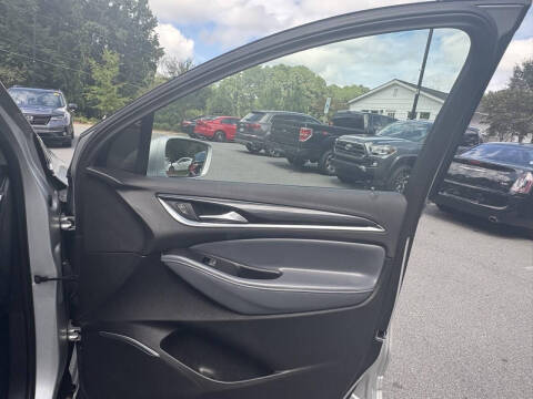 2018 Buick Enclave Essence