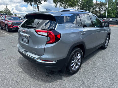 2023 GMC Terrain SLT