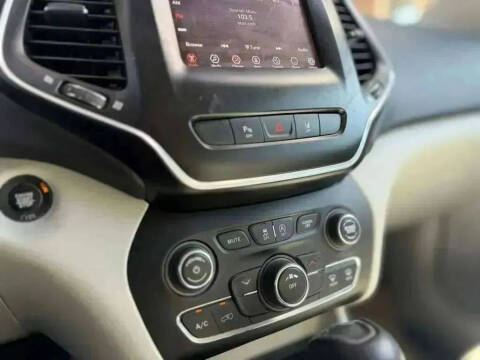 2021 Jeep Cherokee Latitude Plus