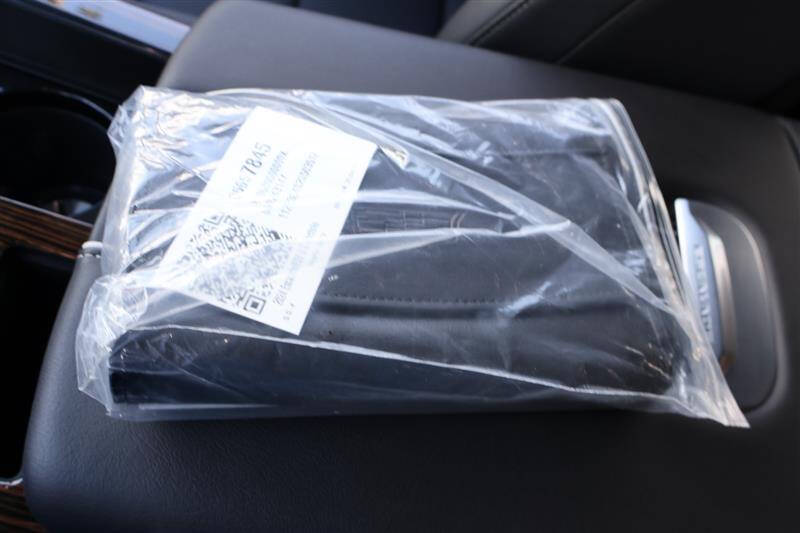 2024 Cadillac Escalade ESV Luxury