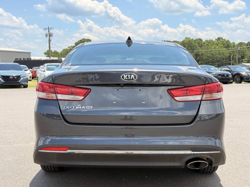 2017 Kia Optima LX