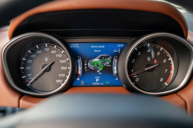 2019 Maserati Levante 25