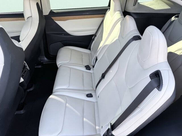 2019 Tesla Model X 75D