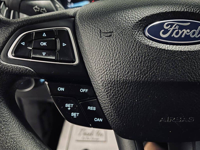 2017 Ford Focus Titanium