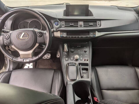 2015 Lexus CT 200h