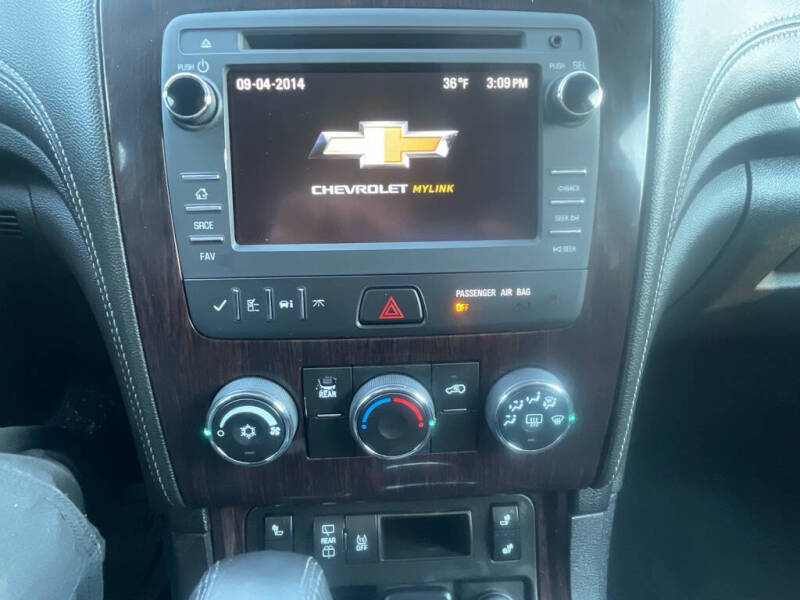 2017 Chevrolet Traverse LT