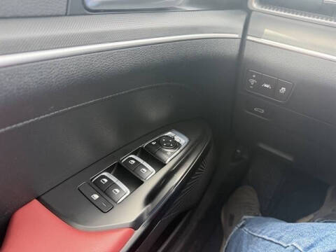 2023 Kia K5