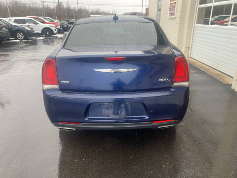 2015 Chrysler 300 S