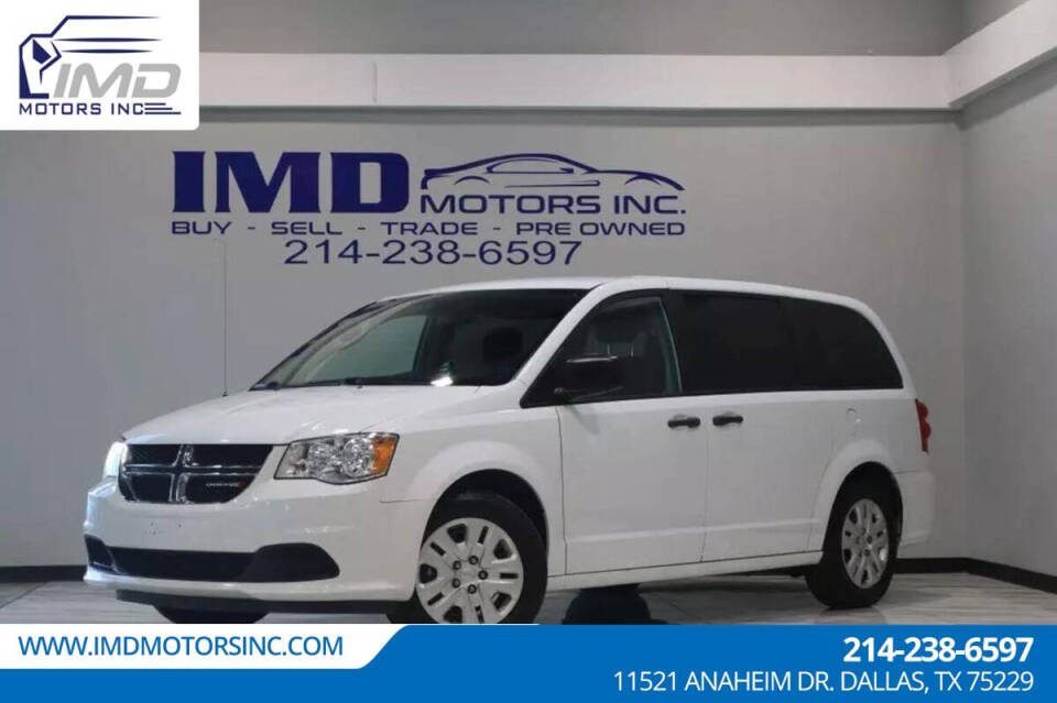 2019 Dodge Grand Caravan for sale at IMD MOTORS, INC in Dallas, TX