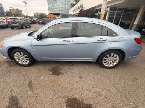 2012 Chrysler 200 Touring