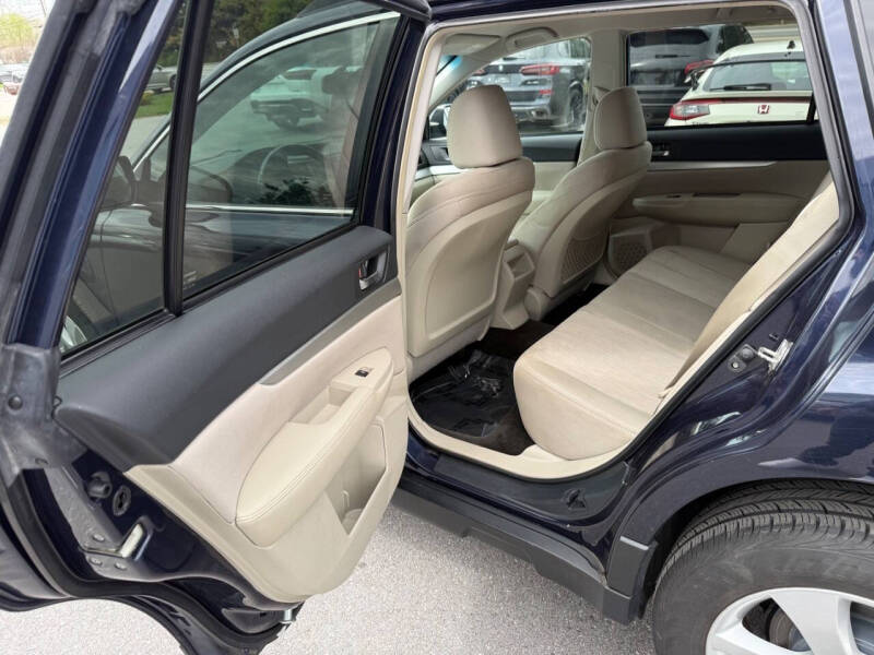 2013 Subaru Outback 2.5i Premium