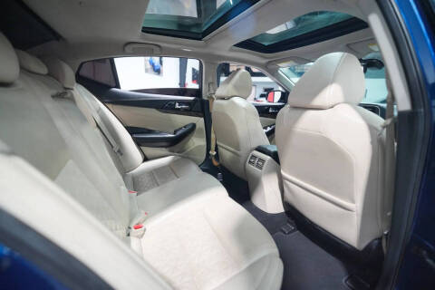 2017 Nissan Maxima Platinum