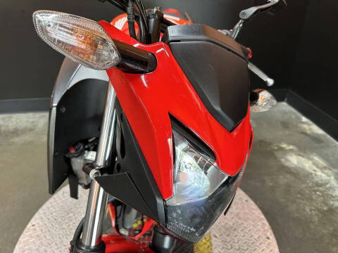 2015 Honda CB300F
