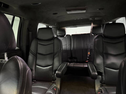 2016 Cadillac Escalade ESV Platinum