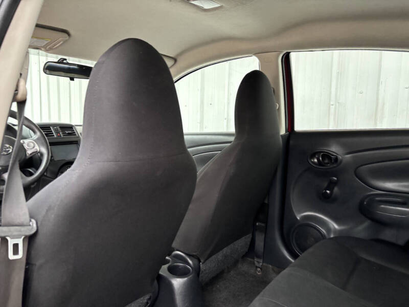 2014 Nissan Versa 1.6 S Plus