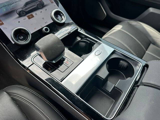 2022 Land Rover Range Rover Velar P250 R-Dynamic S