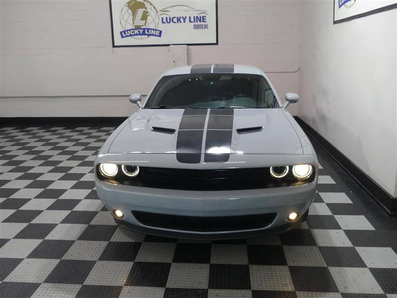 2021 Dodge Challenger SXT