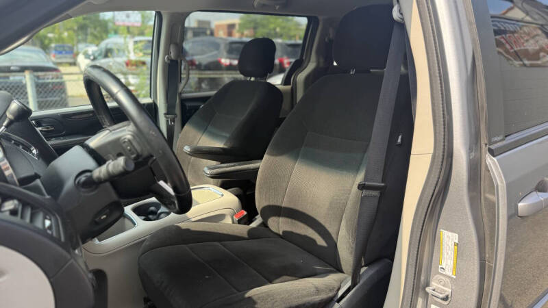 2013 Dodge Grand Caravan SXT