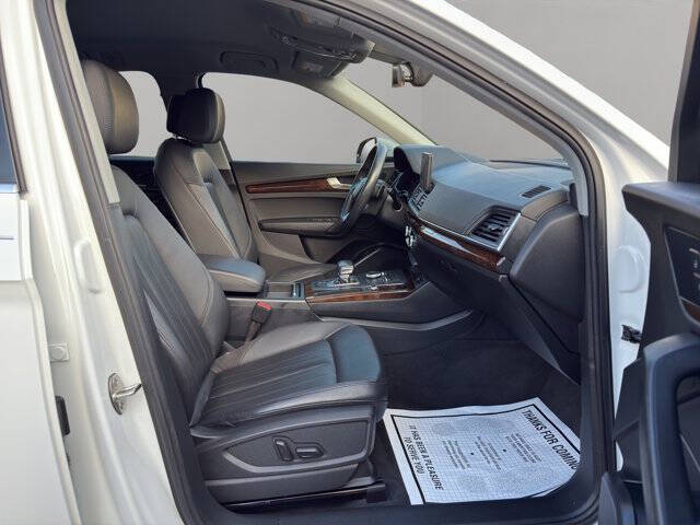 2019 Audi Q5 quattro Premium 45 TFSI