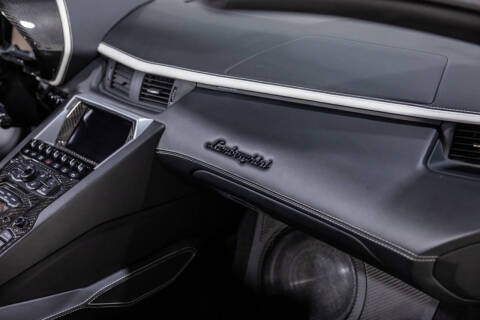 2019 Lamborghini Aventador LP 740-4 S