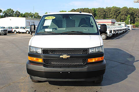 2024 Chevrolet Express 2500